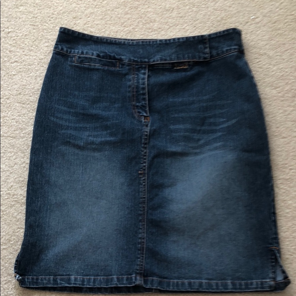 Denim skirt